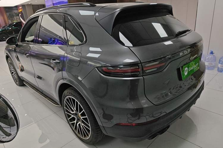 Used Porsche Cayenne E-Hybrid 2021 Cayenne E-Hybrid 2.0T
