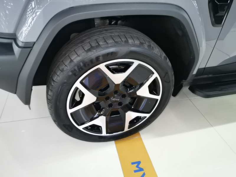 Used iCAR V27 2026 Model 200KM Four-Wheel Drive Falcon 500 — 22