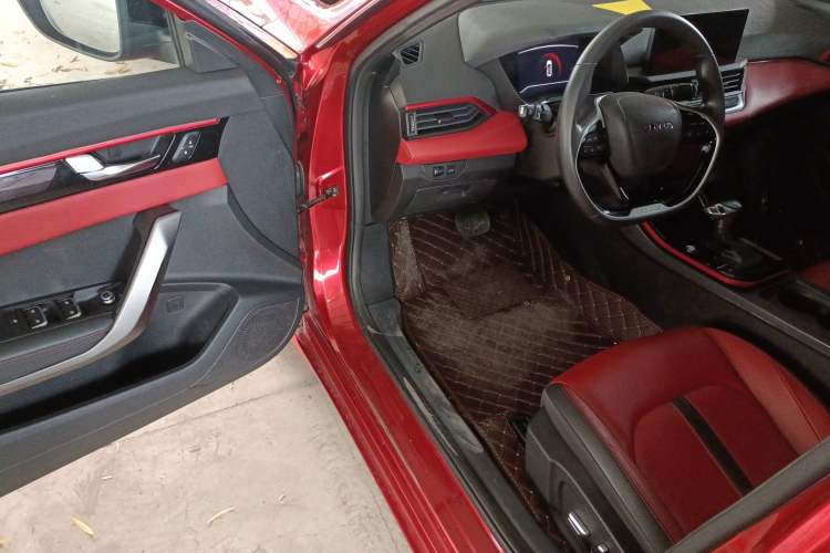 Used Dongfeng Aeolus Yixuan 2022 230T Automatic Adaptive-Beam Knight Edition