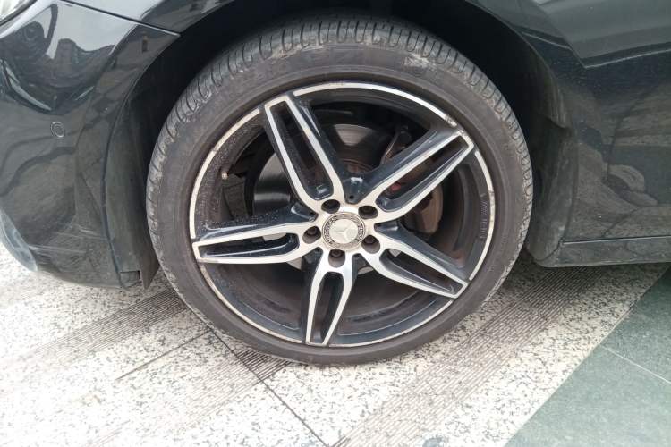 Used Mercedes-Benz E-Class 2017 E 200 Sport 4MATIC
