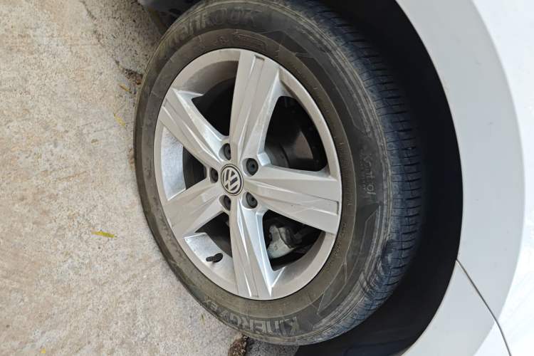 Used Volkswagen Gran Lavida 2017 1.6L Automatic Fashion Edition
