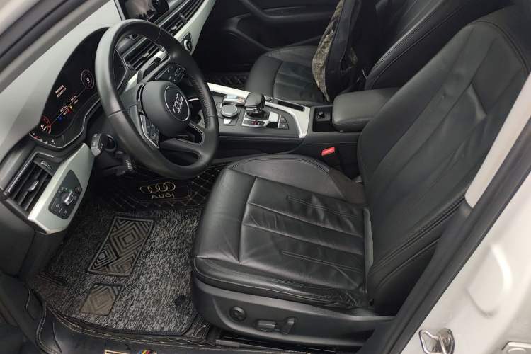 Used Audi A4L 2019 40 TFSI Fashion Version China V Left Front Seat