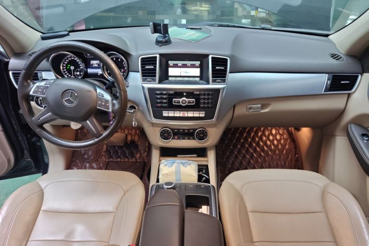 Used Mercedes-Benz M-Class 2014 ML 320 4MATIC
