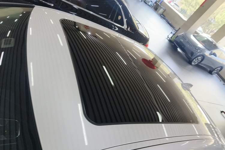 Used BMW 3 Series 2022 320Li M Sport Package Roof