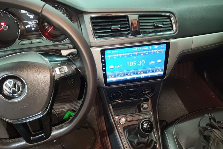 Used Volkswagen Lavida 2017 1.6L Manual Comfort Edition
