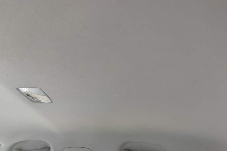 Used Everus S1 2014 1.3L Automatic Comfort Edition