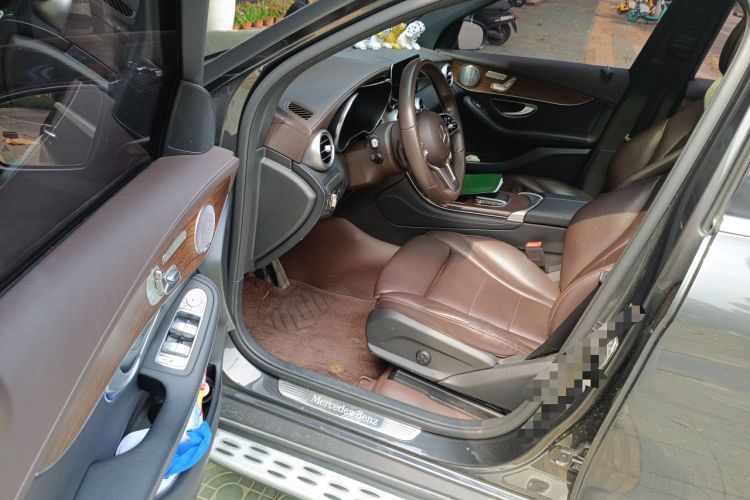 Used Mercedes-Benz GLC 2020 Facelift GLC 300 L 4MATIC Dynamic Edition