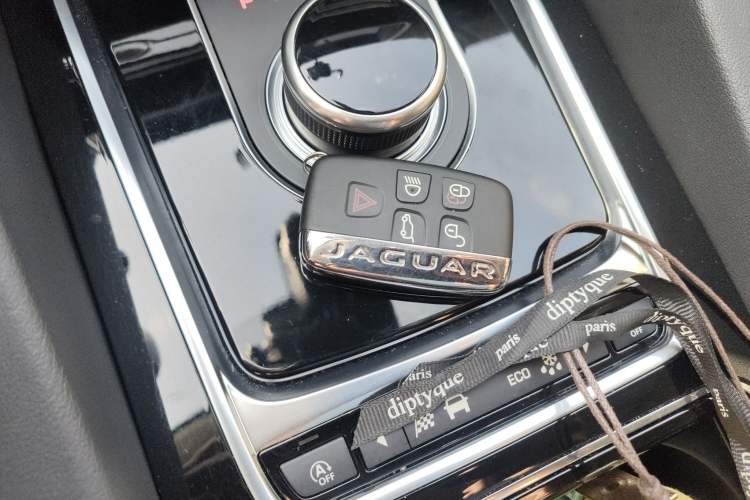 Used Jaguar F-PACE 2020 2.0T Rally Edition
