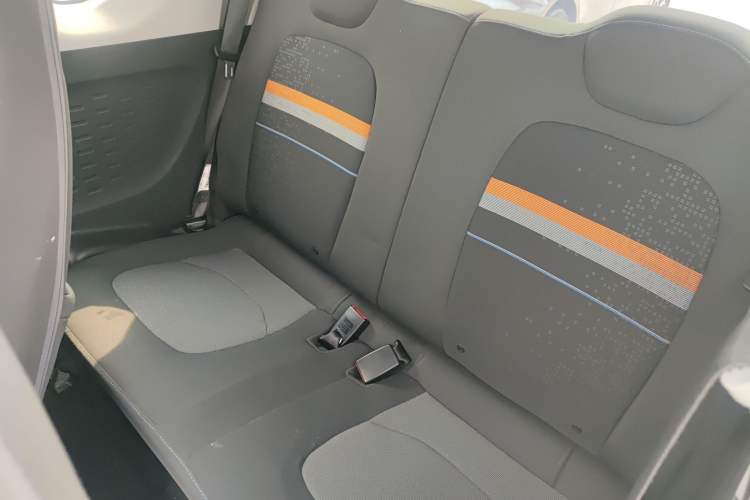 Used Wuling Hongguang MINIEV 2021 Macaron Fashion Model Lithium Iron Phosphate