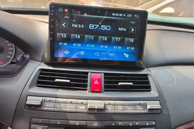 Used Honda Crosstour 2011 3.5L Prestige Edition
