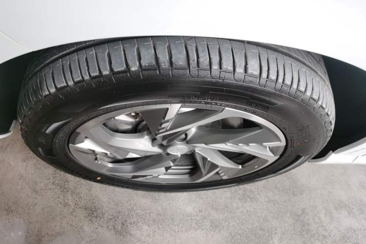 Used Hongqi HS3 PHEV 2024 PHEV 115km Jingwei Edition
