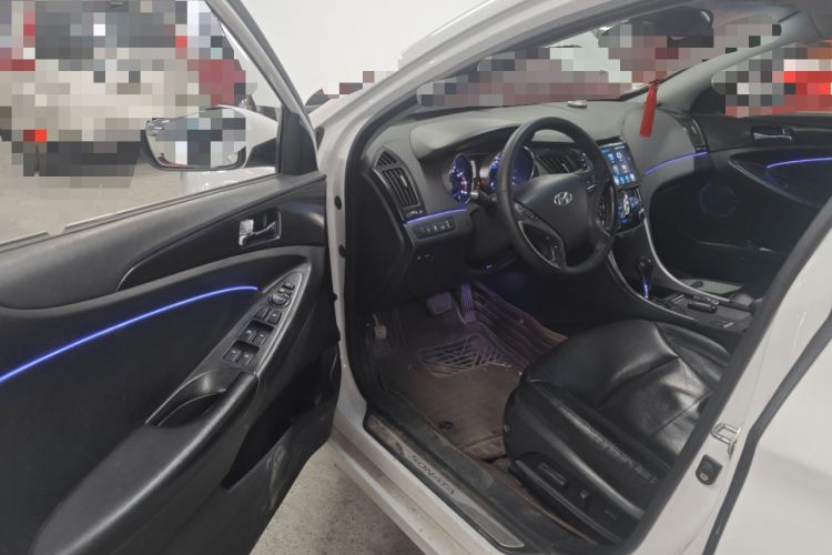Used Hyundai Sonata 2013 2.4L Automatic Leading Edition China IV Standard Driver Seat
