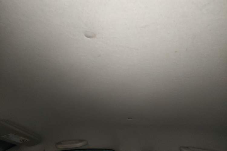 Used Chevrolet Sail 2013 Sedan 1.2L Manual Warm Edition Headliner