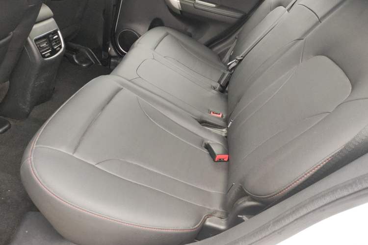 Used Haval M6 2019 1.5T Manual Two-Wheel Drive Elite Version China VI Standard