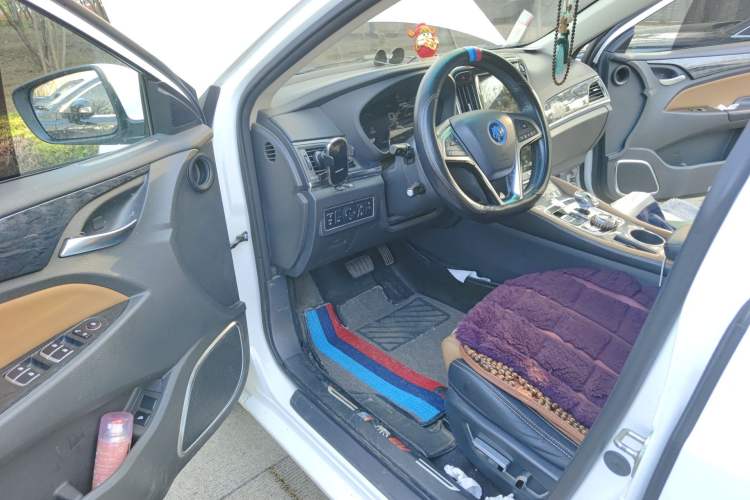 Used BYD Qin New Energy 2017 Qin EV300 Luxury Edition Driver Seat