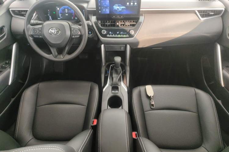 Used Toyota Corolla Cross 2024 2.0L Elite Edition
