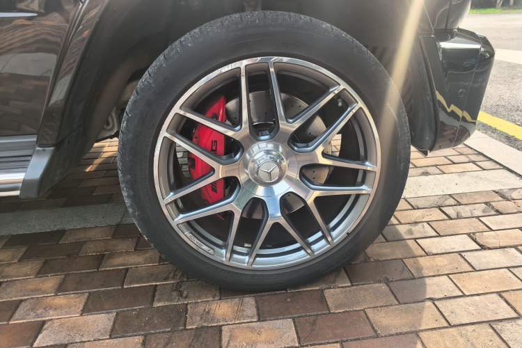 Used Mercedes-Benz G-Class AMG 2023 AMG G 63 Right Front Wheel Hub