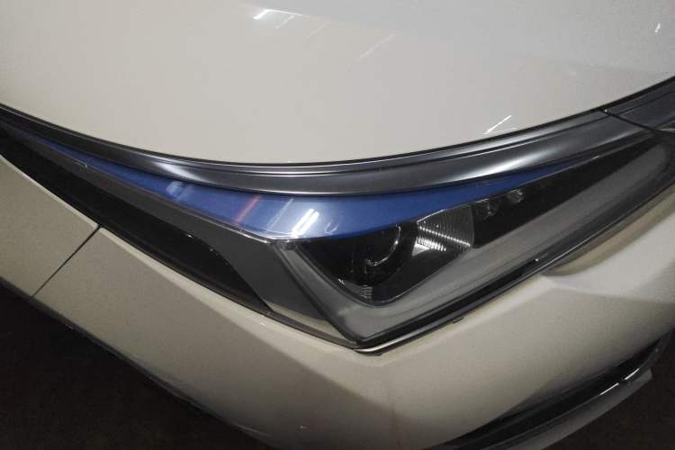 Used Toyota Corolla 2018 Dual-Engine 1.8L E-CVT Smart Edition