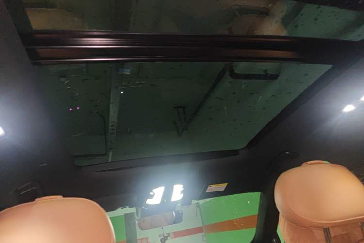 Used Lynk & Co 09 EM-P 2024 2.0TD EM-P Four-Wheel Drive ULTRA Six-Seater
