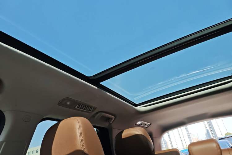 Used CHANGAN CS95 2017 2.0T Two-Wheel Drive Zhituo Edition