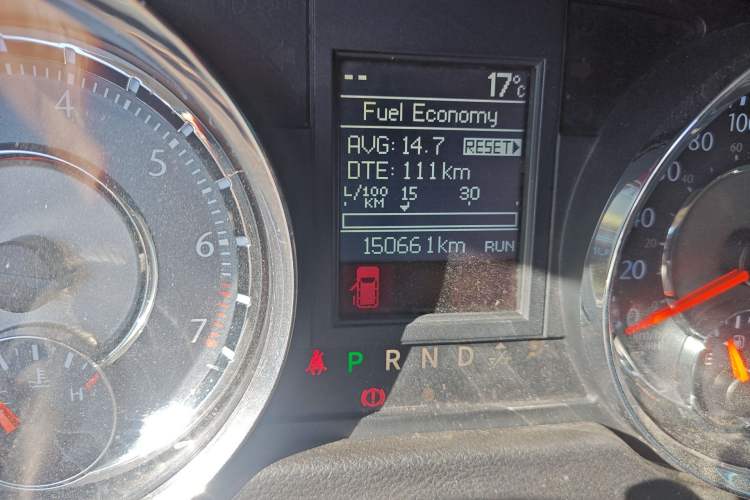 Used Chrysler Grand Voyager 2013 3.6L Luxury Edition Odometer Close Up