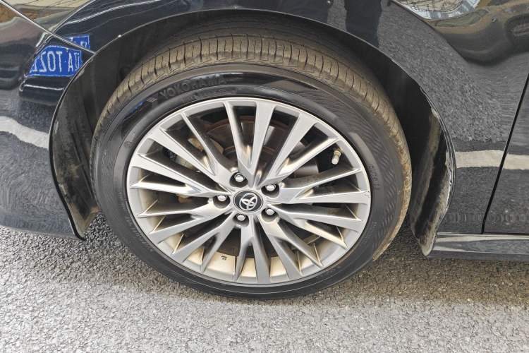 Used Toyota Camry 2019 Revised Version Dual-Engine 2.5 HG Luxury Edition
