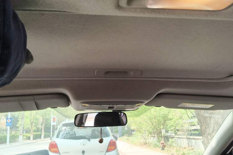 Used Nissan Sylphy 2019 1.6XV CVT Smart Connect Luxury Edition China VI Standard Headliner