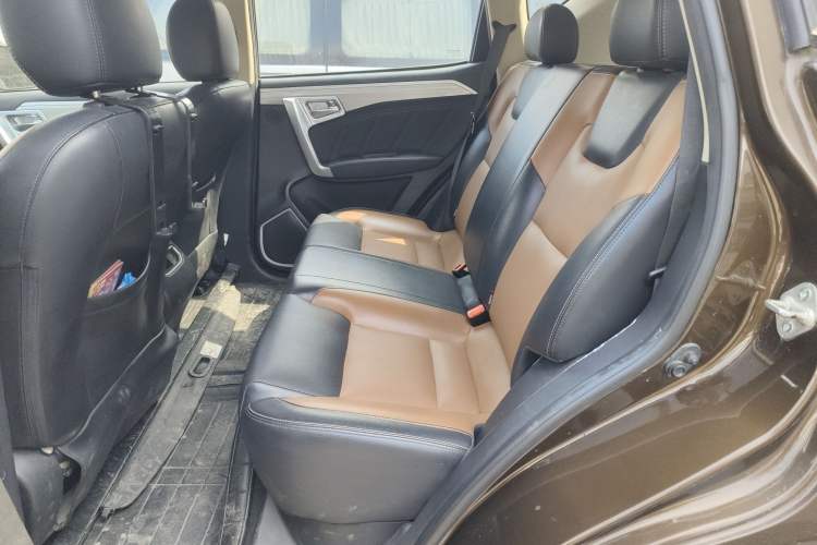 Used Geely Auto Vision X6 2016 1.3T CVT Flagship Model
