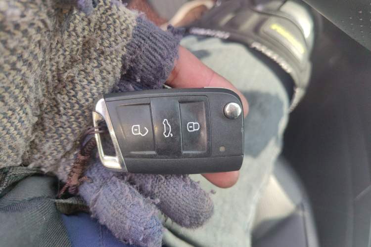 Used Volkswagen Teramont 2019 380TSI Four-Wheel Drive Luxury Version China V Standard Vehicle Key