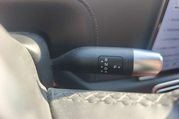 Used Li Auto L9 2022 Max model
