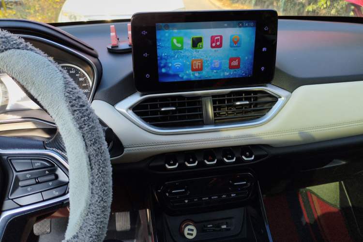 Used Baojun 530 2018 1.5T Manual Prestige Version China V