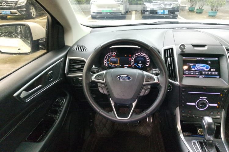 Used Ford Edge 2015 2.0T GTDi Four-Wheel Drive Prestige Model