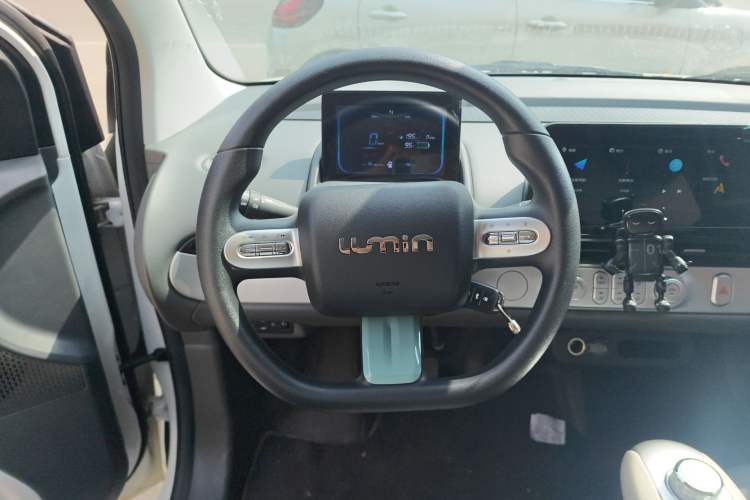 Used CHANGAN NEVO Lumin 2025 205 km Xiangqin Version