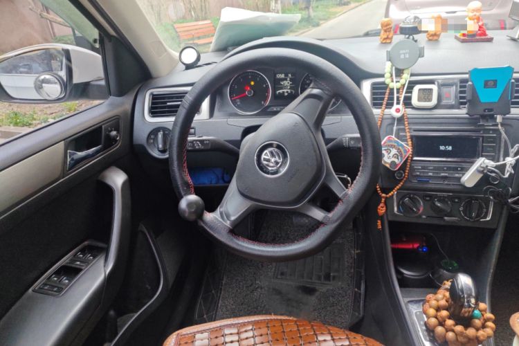 Used Volkswagen Santana 2015 Haval H6 1.6L Automatic Comfort Model