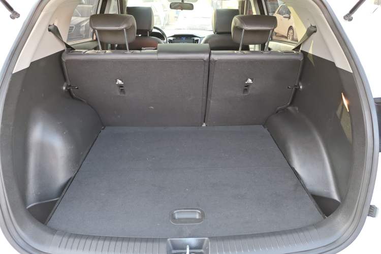 Used Hyundai ix25 2015 1.6L Automatic Two-Wheel Drive Smart GLS Trim
