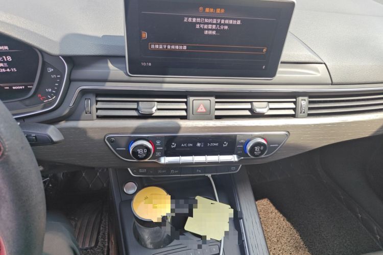 Used Audi A4L 2018 30th Anniversary Edition 40 TFSI Fashion Model Audio And AC Panel