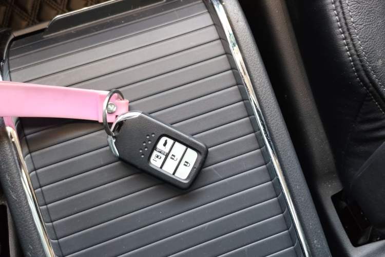 Used Honda Odyssey 2022 2.0L eHEV Sharp Smart Edition