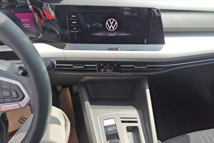 Used Volkswagen Golf 2021 280TSI DSG Pro Audio And AC Panel