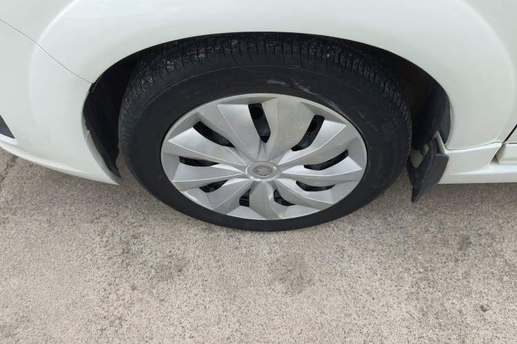 Used Suzuki Liana A6 2014 Hatchback 1.4L Manual Happiness Edition Exterior 4