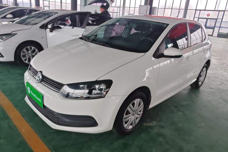 Used Volkswagen Polo 2016 1.4L Manual Fashion Model
