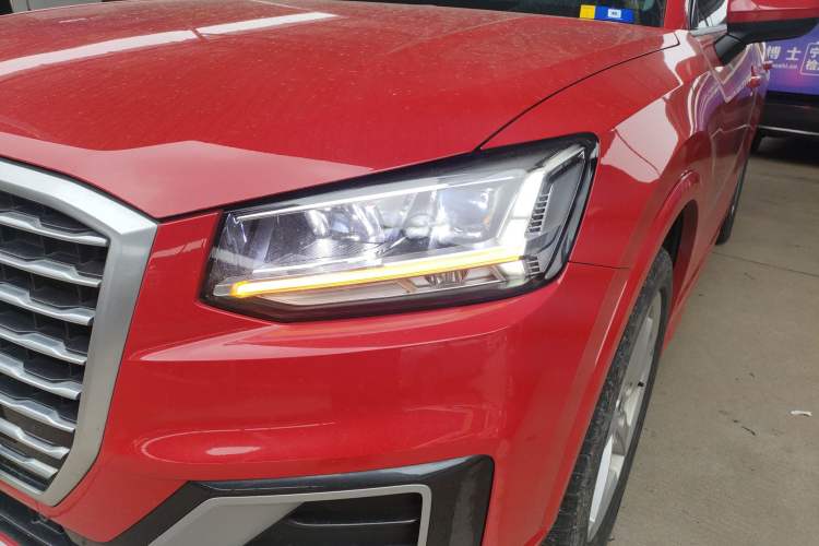 Used Audi Q2L 2021 35 TFSI Fashionable and Elegant Model Left Front Headlight