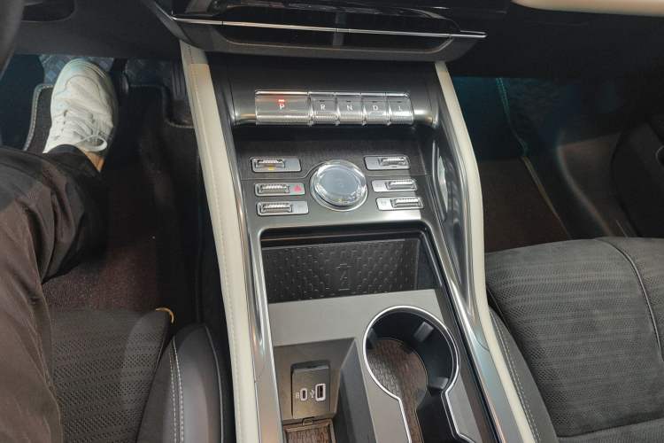 Used Lincoln Nautilus 2023 2.0T All-Wheel-Drive Zunrui Hybrid Version