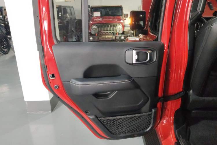 Used Jeep Wrangler 2021 2.0T Sahara Four-Door Edition