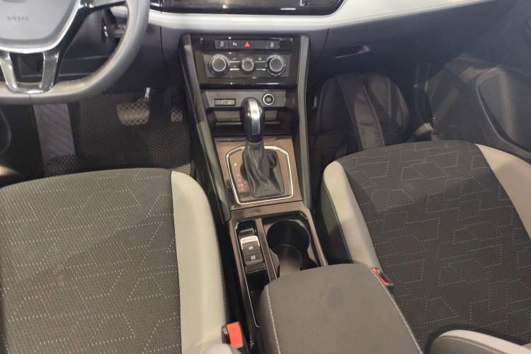 Used Jetta VS7 2022 280TSI Automatic Trend Edition
