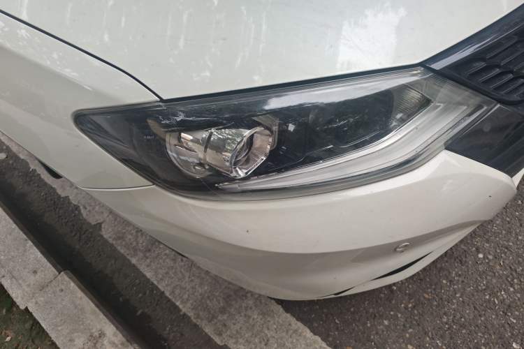 Used Nissan Tiida 2016 1.6L CVT ZhiZun Edition