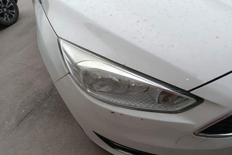 Used Ford Focus 2015 Hatchback 1.6L Automatic Fashion Edition