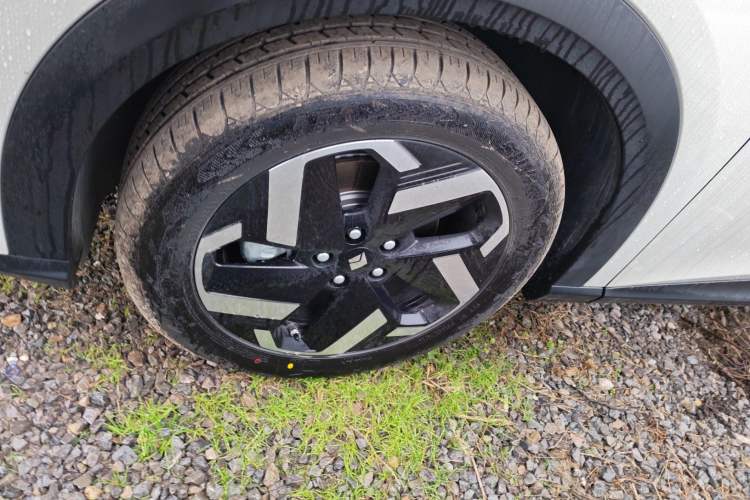 Used Baojun Yunhai 2026 Model 500km Pure Electric Standard Edition