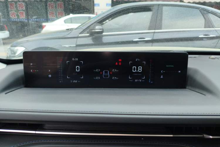 Used CHANGAN Eado 2025 Blue Whale 1.5T 500Bar Prestige Model
