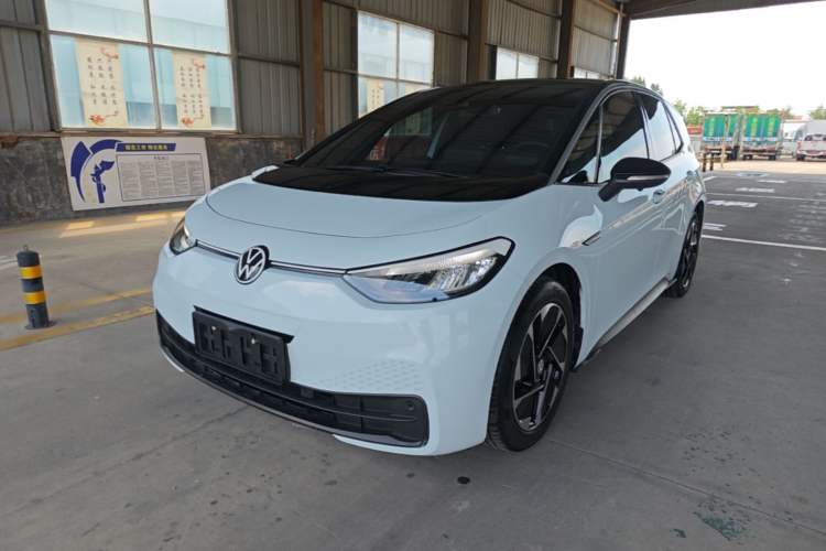 Used Volkswagen ID.3 2023 Pure Smart Edition