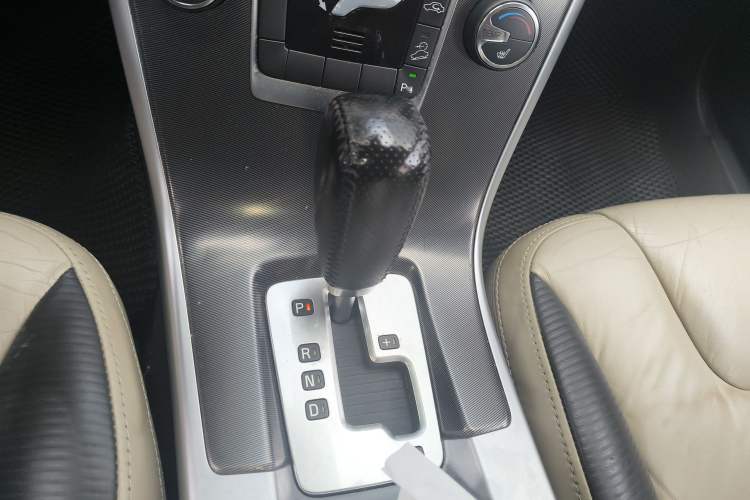 Used Volvo XC60 2011 T6 AWD Zhiya Edition
